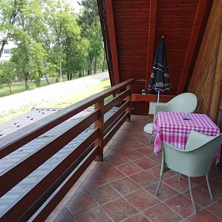 Hotel Prenociste/Restoran Lovac Bihać Exterior foto