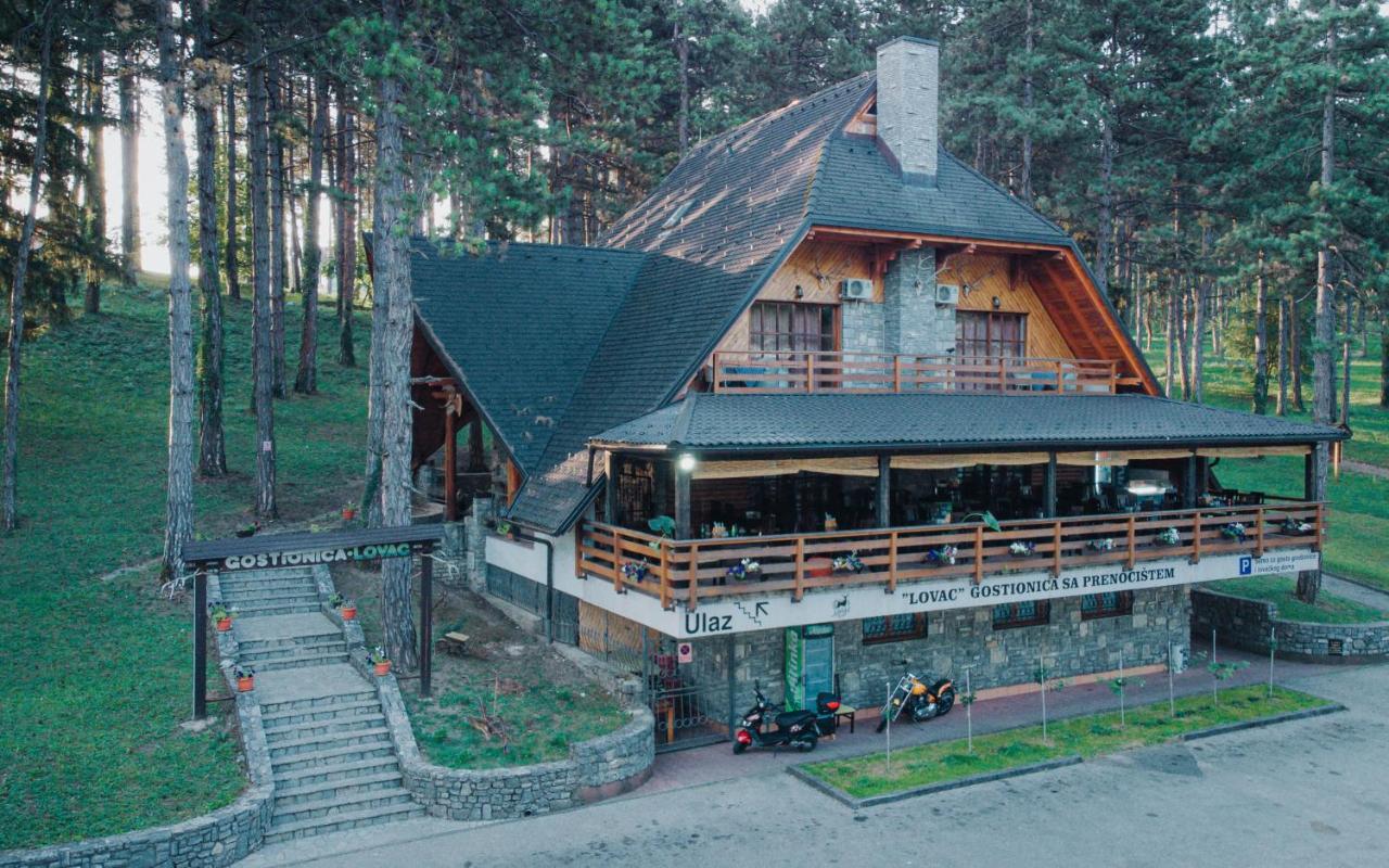 Gasthof Prenociste/restoran Lovac