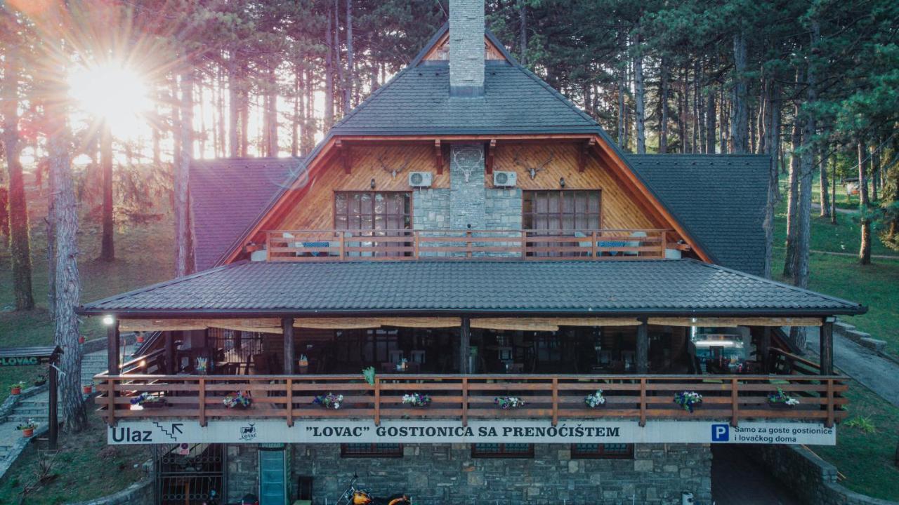 Gasthof Prenociste/restoran Lovac